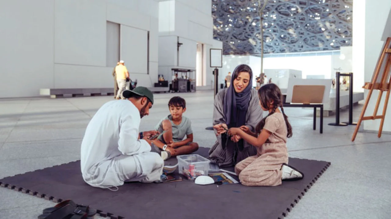 ستة تجارب فنية مميزة تنتظر الزوار في اللوفر أبوظبي